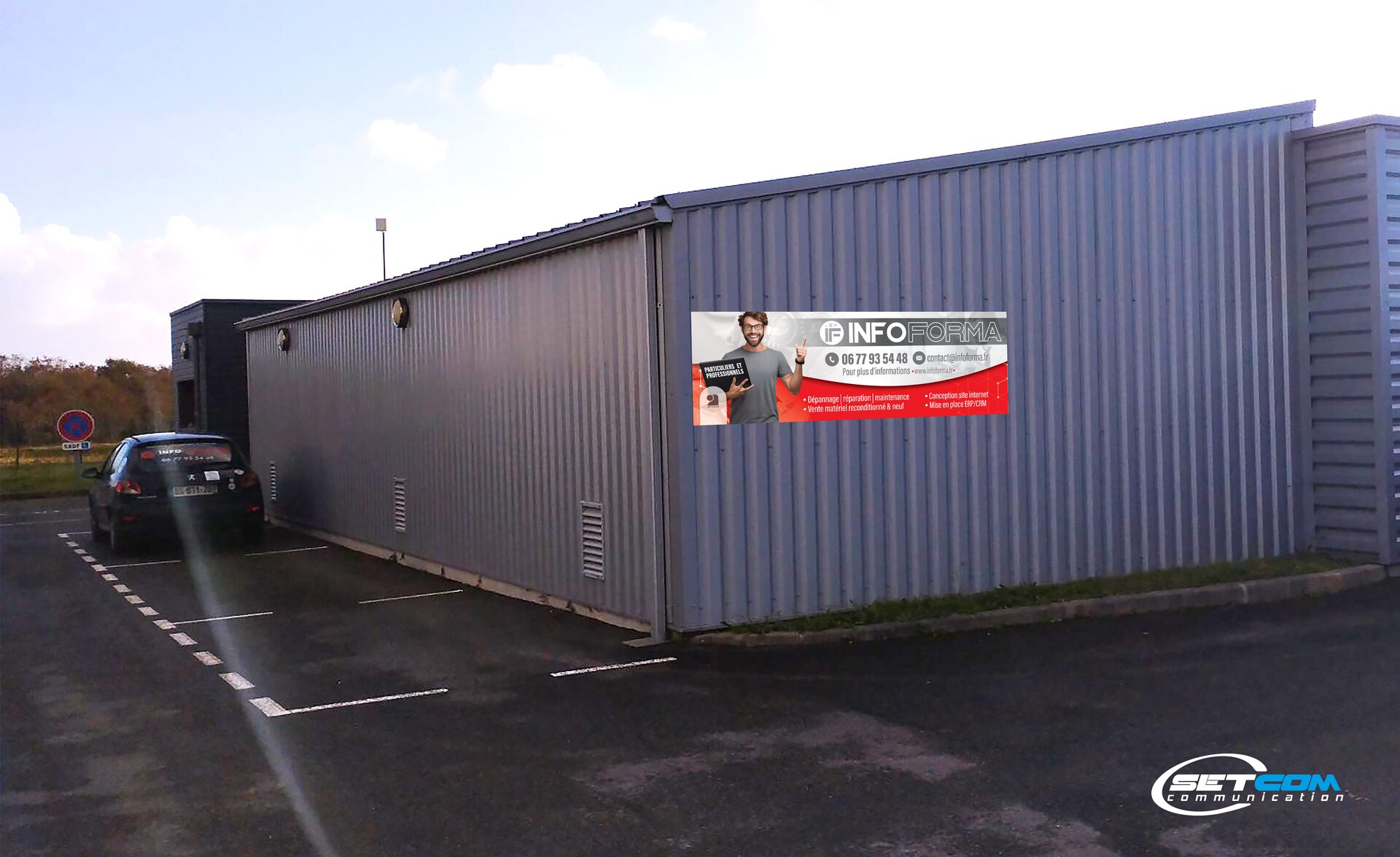 Vue extérieure de l'atelier Infoforma à Plomeur, ZA de Ti Boutic